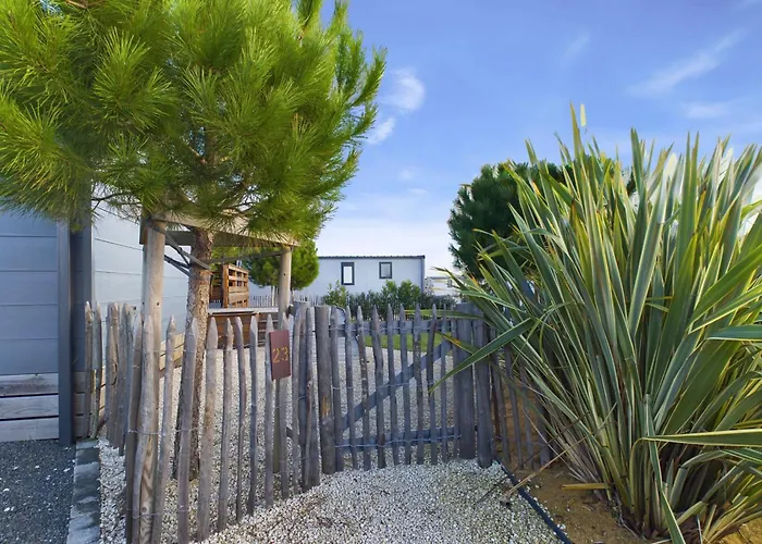 Chalet Beau Pour 4 Pers - Acces Piscine Chauffee